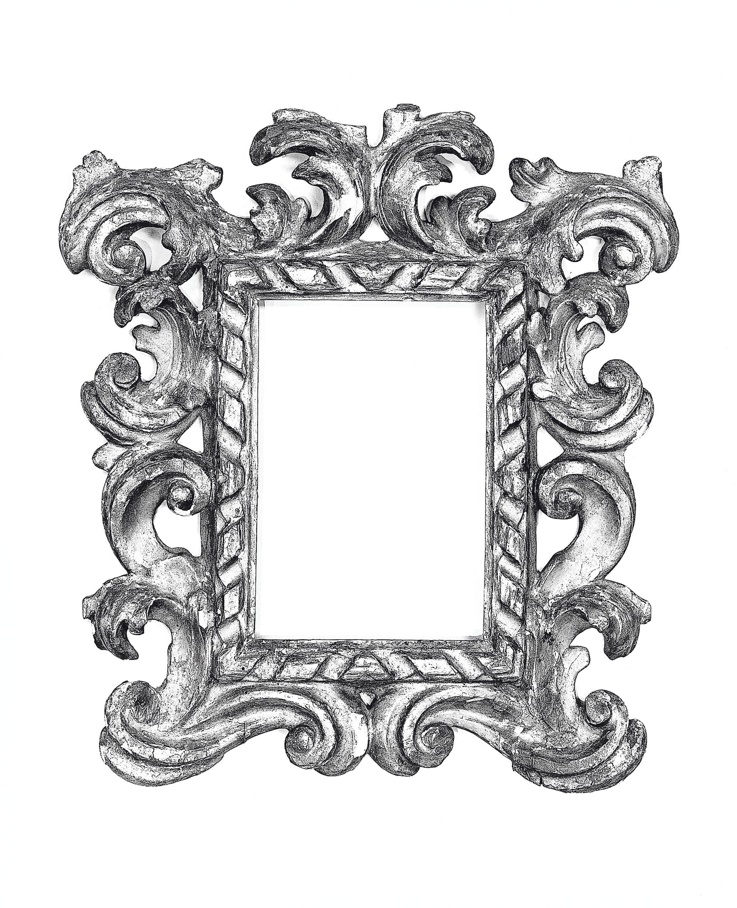 MUGG-070 — , Cauliculi frame (early 18th century)